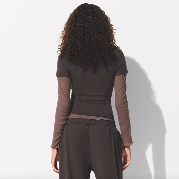 SKIMS Stretch Cotton Tee in Iron Size XX-Small - Picture 10 of 10